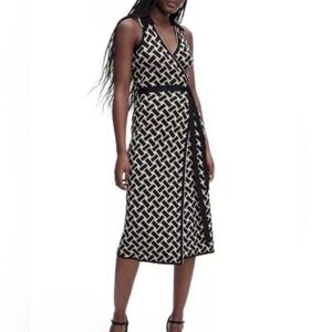 🎯60% OFF! DVF x Target sweater wrap dress